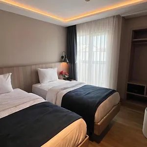 3* Отель Woxx